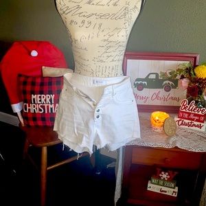 Guess button fly white palm tree bling cutoff shorts. Sz 27 white gold bling